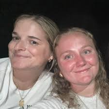 John Dinsmore and Madelynn Wolfe's Wedding Website