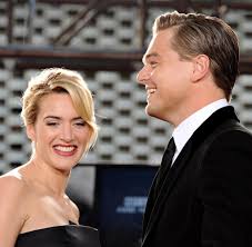 Leonardo dicaprio and kate winslet starred in the 1997 hit movie titanic, and their chemistry was quickly noticed by moviegoers.dicaprio plays the poor artist jack aboard the fancy ship, while. Kate Winslet Leonardo Dicaprio Und Ihre Freundschaft Im Urlaub Welt