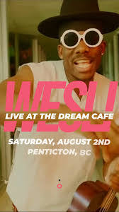 Darcie Parker's Instagram, Twitter & Facebook