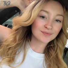 Madeline Davidson (@maddiedavidsonn)