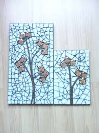Iki Farkli Boyutta Cam Obje Kullanilarak Serbest Kesim Mozaik Duvar Panosu By Hilal Tasci Ugutgen Mozaik Duvar