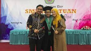 Check spelling or type a new query. Cerita Pasha Ungu Tak Paksakan Anaknya Berprestasi