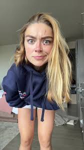 Los Prohibidos: A Tale of Forbidden Love and Family Secrets