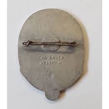 N066874 1934 jahrestag der nationalen erhebung day badge. German Ww2 Tag Der Arbeit 1935 Tinnie