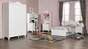 غرفة اطفال نظيفة Furniture Home Decor Decor