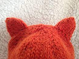 Most will have little or no shaping and are small projects that enable novice knitters to learn and practice new skills without becoming totally overwhelmed. Simple Fox Hat Free Pattern Alaska Knit Nat