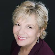 Tania Daugherty's Instagram, Twitter & Facebook