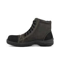 Basket de sécurité légère au design sportif, souple et extrêmement confortable. Basket De Securite Femme Tres Legere Et Souple Lisashoes