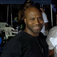 Dana Lintz's Instagram, Twitter & Facebook