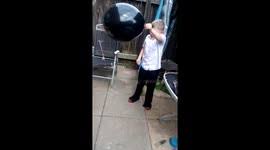 This balloon centerpiece comes with the following: Newsflare Family Kick Football To Reveal Baby S Gender