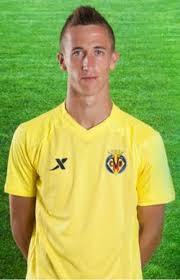 This article uses spanish naming customs: Juan Camara Dinamo De Bucarest Futbol De Extremadura