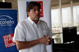 Entonces, ¿cómo un candidato a concejal no electo logró convertirse en el único constituyente independiente electo fuera de listas? Alcalde Jadue Arremete Contra Concejal Udi Que Trato Como Mal Necesario A Quienes Venden En La Via Publica De Patronato