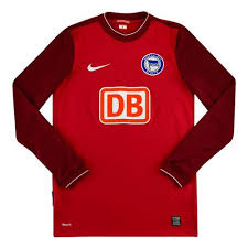 Hertha bsc plays its matches in berlin's olympiastadion.it is biggest stadium in germany except for borussia dortmund's westfalenstadion. Hertha Bsc Kit History Football Kit Archive