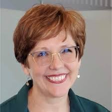 Courtney Steeves's Instagram, Twitter & Facebook