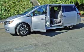 Visit edmund® for expert reviews, huge savings+ 2014 Honda Odyssey Touring Elite Test Drive Our Auto Expert