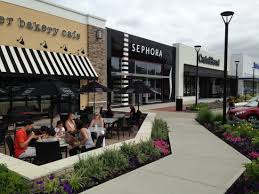 Garden City Center Arbors Picture Of Garden City Center Cranston Tripadvisor