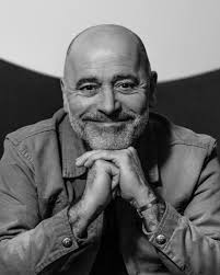 El verano de Santoral nos propone música, cultura y movimiento. Las noches  de febrero se disfrutarán junto a estas visitas hermosas de artistas y  músicos que nos traerán su arte para seguir