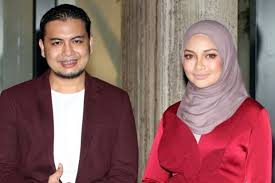 Also known as matching family tree profiles for datin halimah hussein. Doa Di Makkah Neelofa Jodoh Saya Ceo Izdihar Izdihar Rosland Yang Juga Ahli Perniagaan Merangkap Ketua Pegawai Eksekutif Ceo Sun Fabulous Sdn Wajah Cerita