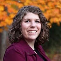 Nadia Bentley's Instagram, Twitter & Facebook