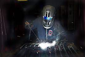 Welding Temperatures Can Reach As High As 5000 C During Which The Un Oxidized Metal Fills The Space And Bonds The Metals Welding Welding Equipment Welders