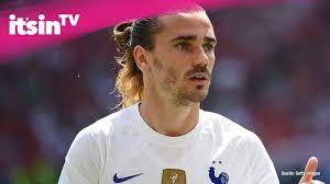 Antoine griezmanns högsta lön någonsin. Em 2021 Darum Tragt Antoine Griezmann Trotz Hitze Ein Langarm Trikot Youtube
