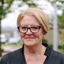 Annual Report 2016/17