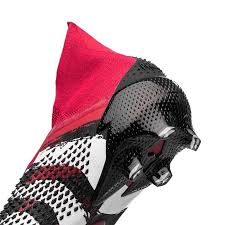 Fg/ag außensohle für eine benutzung auf natürlichen rasenplätzen und kunstrasenplätzen. Adidas Predator 20 Fg Ag Human Race X Pharrell Rot Weiss Schwarz Limited Edition Www Unisportstore De