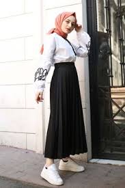 Tunic blouse or tops are. 22 Hijabs Scarfs Ideas Fashion Hijab Style Casual Hijab
