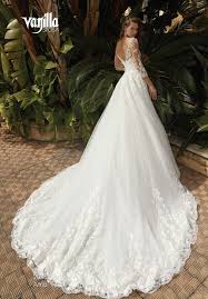 Bella sposa wägitalstrasse 24 8854 siebnen +41 55 460 19 40 info@bellasposa.ch. Vanilla Sposa Kollektionen Brautboutique