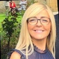 Donna Bright's Instagram, Twitter & Facebook