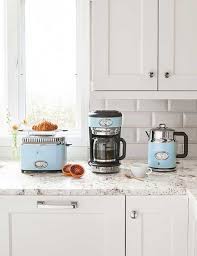 Pictures of best kitchen design ideas, diy decor, wall & cabinet colors & remodel tips. Retro Style 2 Slice Toaster Blue Stainless Steel Retro Kitchen Appliances Retro Appliances Electric Kettle