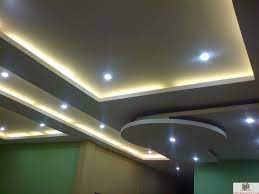 Pada foto di atas terlihat ada celah dan tidak terdapat lampu neon. Foto Model Plafon Modern Homkonsep