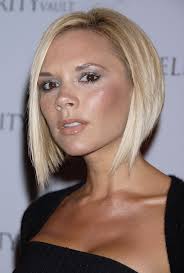 Au collège, les principaux alliés de ta chevelure, c'était les accessoires. 17 Coiffures Des Annees 2000 Qui Vous Ont Forcement Marque E