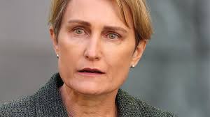 Rapid antigen tests: Deputy chief medical officer Sonya Bennett disputes  down claim