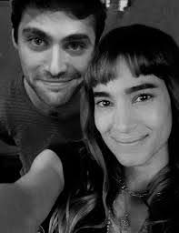 Gale Steele's Instagram, Twitter & Facebook