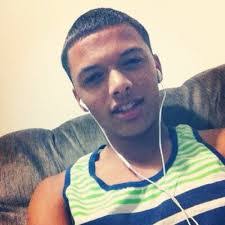 Robert Penton's Instagram, Twitter & Facebook