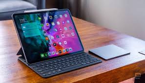 Ipad pro features a liquid retina display, a12z bionic chip, pro cameras, new lidar scanner, and support for apple pencil and the new magic keyboard. Apple Ipad Pro 12 9 Review The Rest Is Yet To Come Engadget