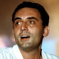 Oltre a dare la tua opinione su questo tema, puoi anche farlo su altri termini. Accordi E Spartiti