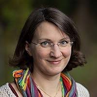 Breastfeeding Naturally: A New Approach For Today's Mother by Hannah Lothrop 