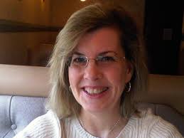 Karen Fahey's Instagram, Twitter & Facebook