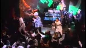 Digital underground were disciples of parliament/funkadelic, with big funk beats, lots of rotating this meant that humpty had to have dancers on either side of him doing the humpty dance. Digital Undergound Humpty Dance Youtube
