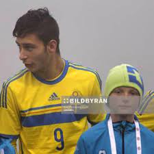 Edad32 del año (22 de marzo de 1989). Elias Durmaz Home Facebook