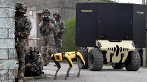 Armée de terre) es uno de los cuatro componentes de las fuerzas armadas de francia. Se Incluye A Perro Robot En Entrenamientos Del Ejercito Frances Cadena Politica
