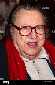 Claude raymond hi-res stock photography and images