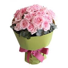 Order Flowers Online And Deliver To Ahmedabad India Valentines Flowers Valentine Bouquet Flowers Online