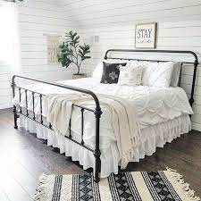 See more ideas about home decor, home, bedroom decor. 25 Best Traditionally Stylish Farmhouse Bedroom Decor Ideas Bedroom Interior Master Bedroom Furniture College Bedroom Decor