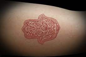 I Like The Simple Detail Hamsa Hand Tattoo Hamsa Tattoo Buddhist Tattoo