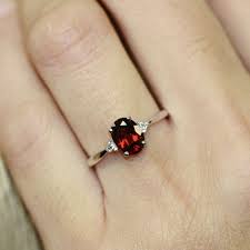Oval Garnet 3 Stone Ring In 10k White Gold Garnet Engagement Etsy Garnet Engagement Ring Stone Rings Garnet Jewelry