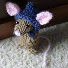 In fact, you can access the free downloadable pattern for these adorable little mice. Holiday Mice Free Pattern Beautiful Skills Crochet Knitting Quilting Christmas Knitting Crochet Projects Knitted Dolls