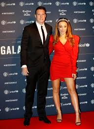 Ashley young is an international england team footballer. In Pictures Manchester United S United For Unicef Gala Dinner